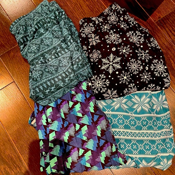 Sweet legs - Picture 1 of 3